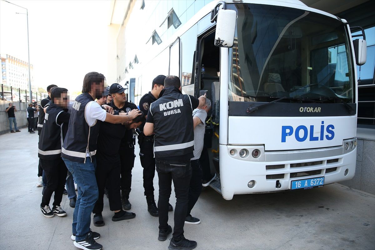 Bursa\'da Çetkinler Çetesi Operasyonu