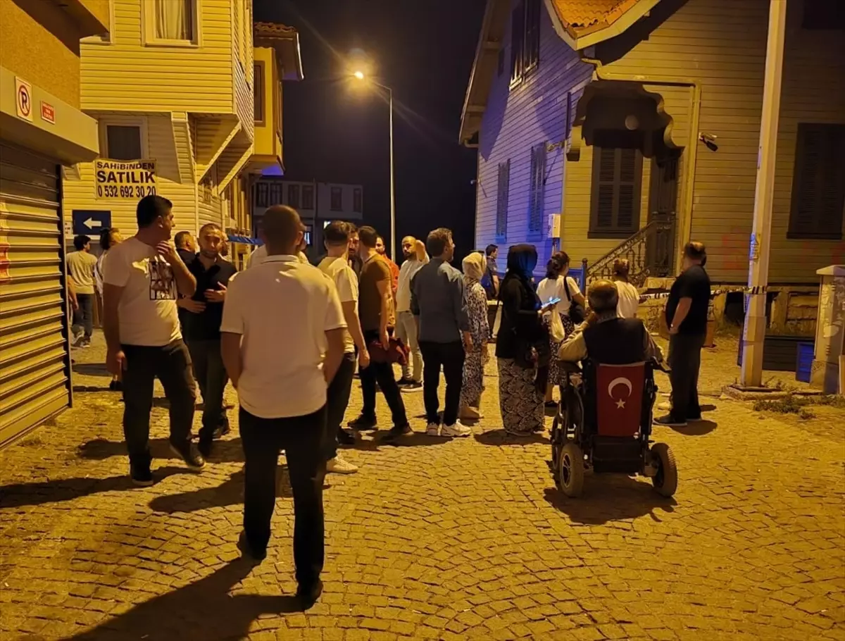 Mudanya\'da Bıçaklı Kavga: 2 Yaralı