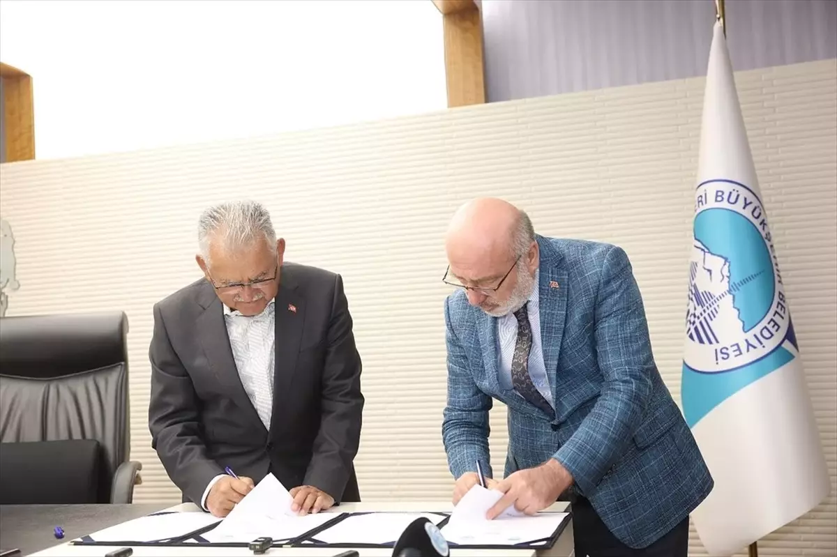 Kayseri\'de Edirnekari ve Çini Eğitimi Protokolü İmzalandı
