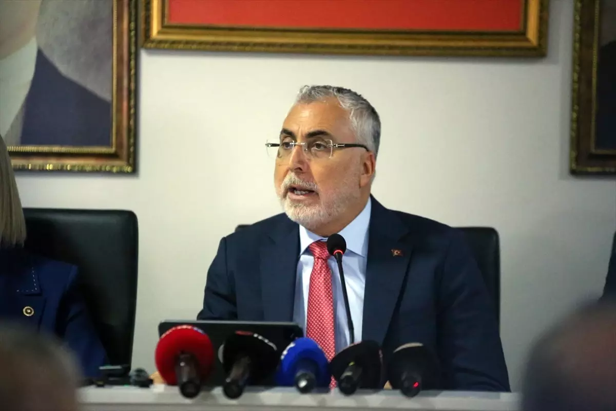Türkiye Ekonomisi 20 Çeyrektir Büyüyor