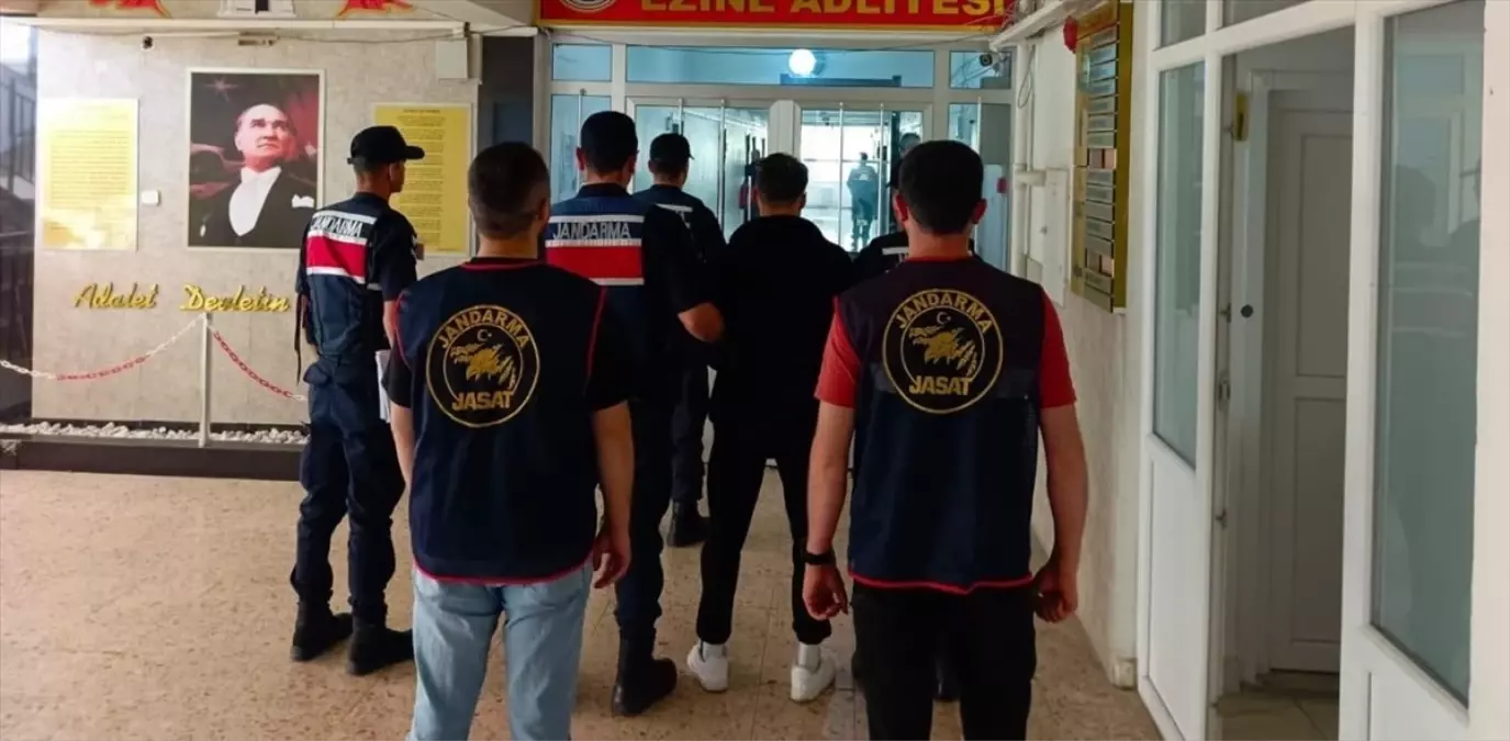 Çanakkale\'de 6 Şüpheliye Yangın İddiasıyla İşlem