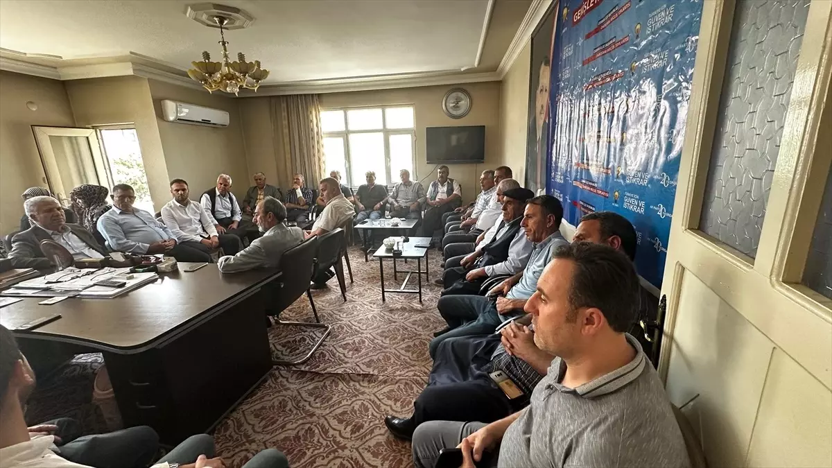 AK Parti Çermik\'te Danışma Toplantısı