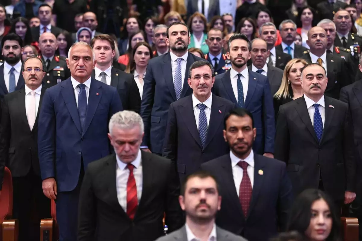 Azerbaycan Bağımsızlık Günü Kutlandı: Ticaret Hedefleri ve İşbirlikleri Vurgulandı
