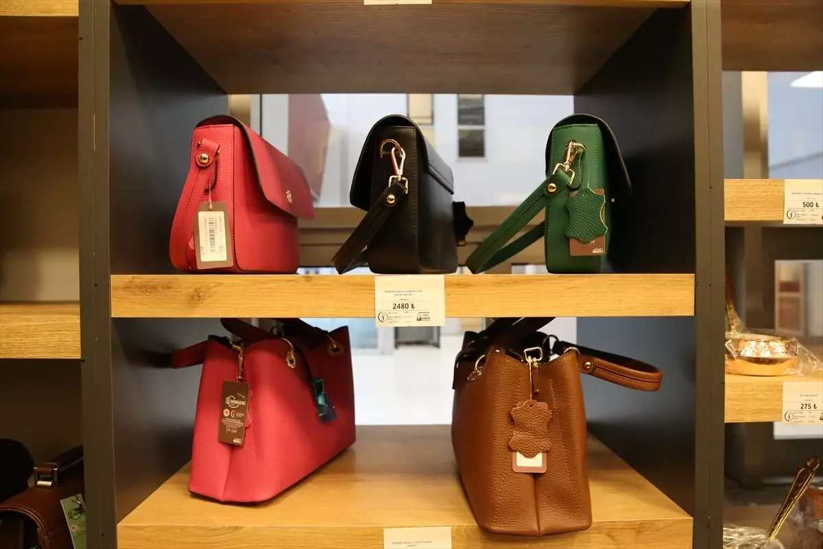 Hatay\'da Hükümlü Ürünleri Mağazası Açıldı