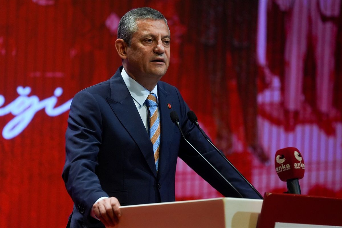 CHP Gelecek İçin Hazırlanıyor