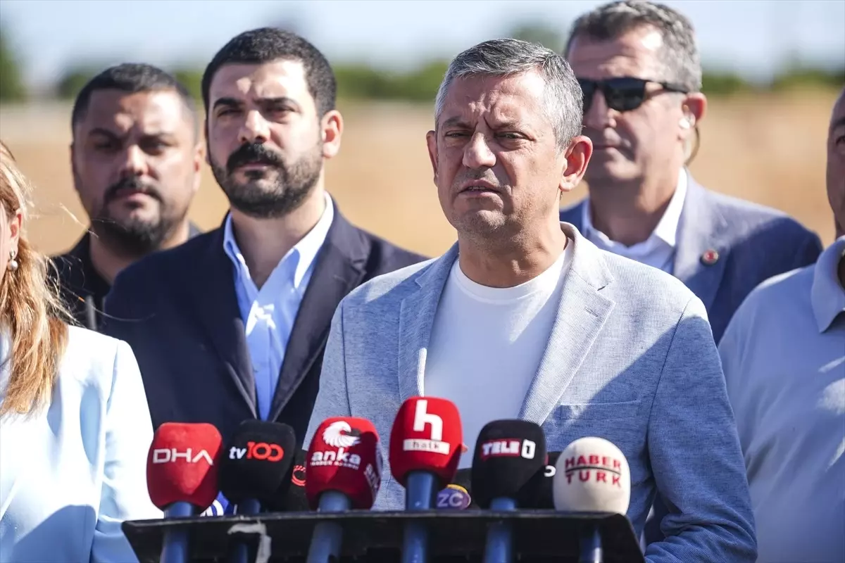 Özel\'in Çerçioğlu ile konuşması olay: Gözünün içine bakıp sordum...