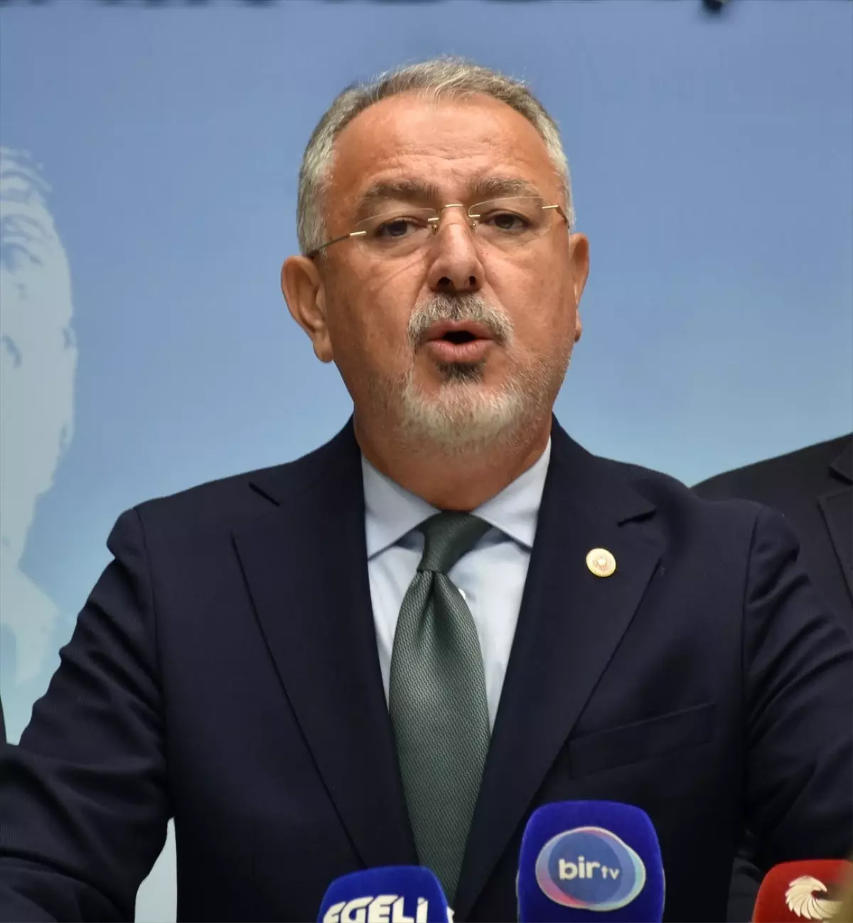 CHP İzmir\'de Çalışmalarını Sürdürüyor