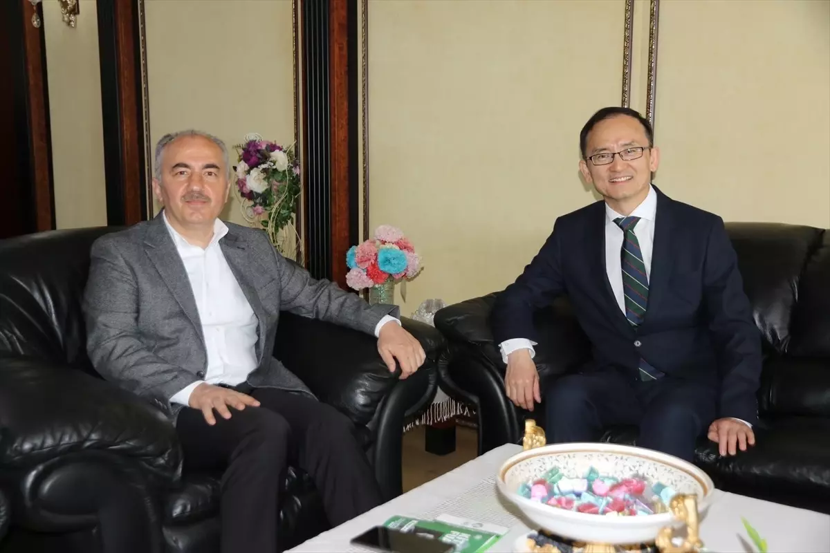 Çin\'in Ankara Büyükelçisi Jiang Xuebin Rize\'de ziyaretler gerçekleştirdi