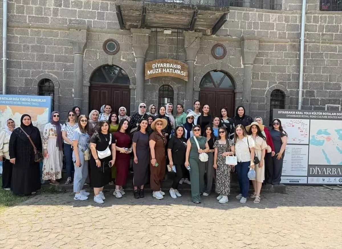 Cizre\'den Diyarbakır ve Mardin\'e Kadın Gezisi