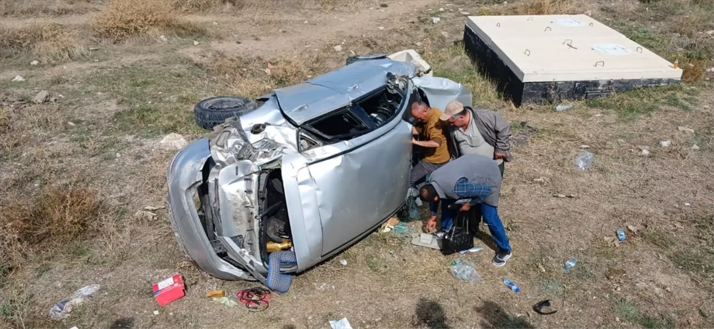 Düğün Konvoyunda Kaza: İki Yaralı