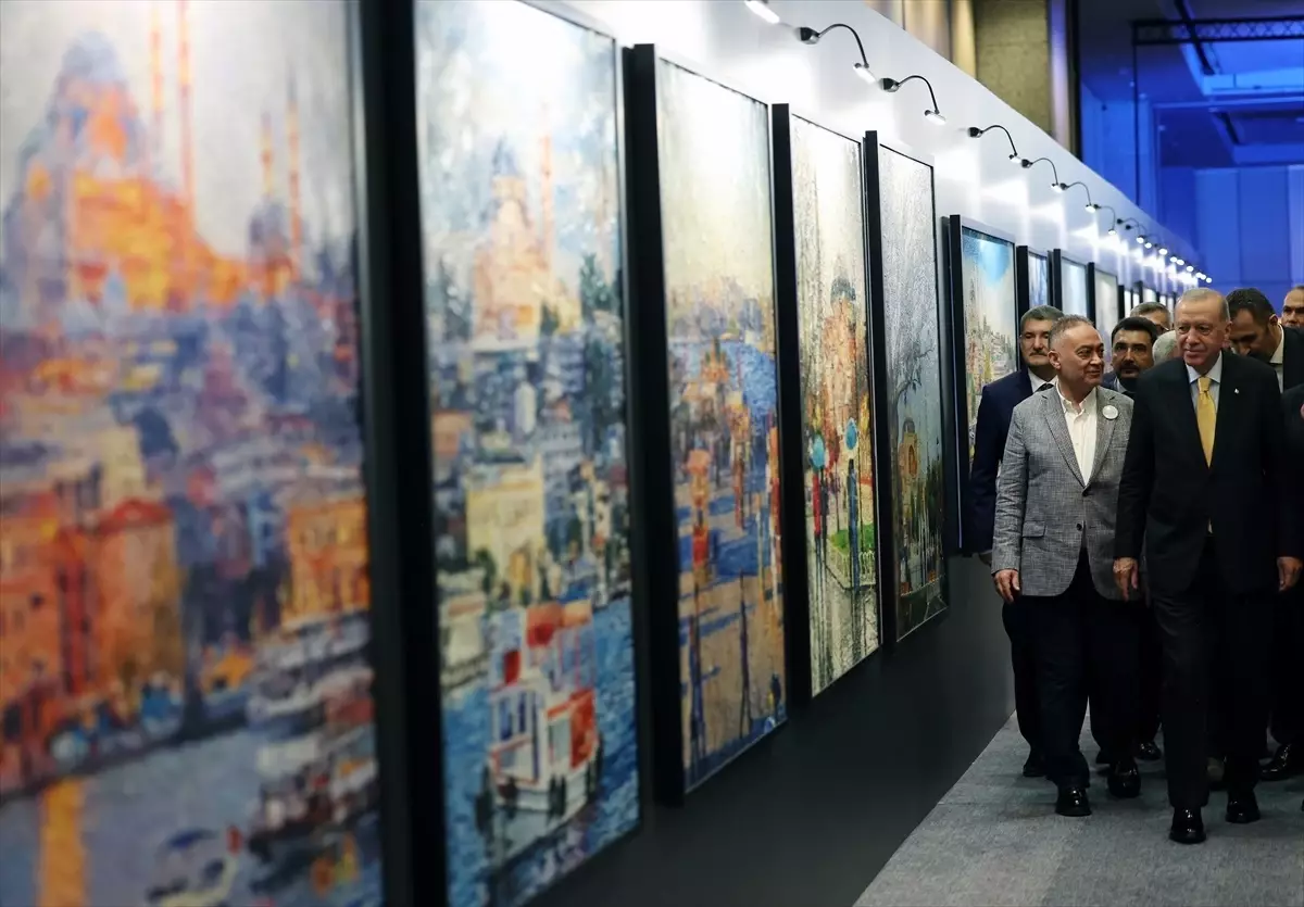 Cumhurbaşkanı Erdoğan, "Beş Ressam Bir Şehir Canım İstanbul" sergisinin açılışında konuştu: (1)