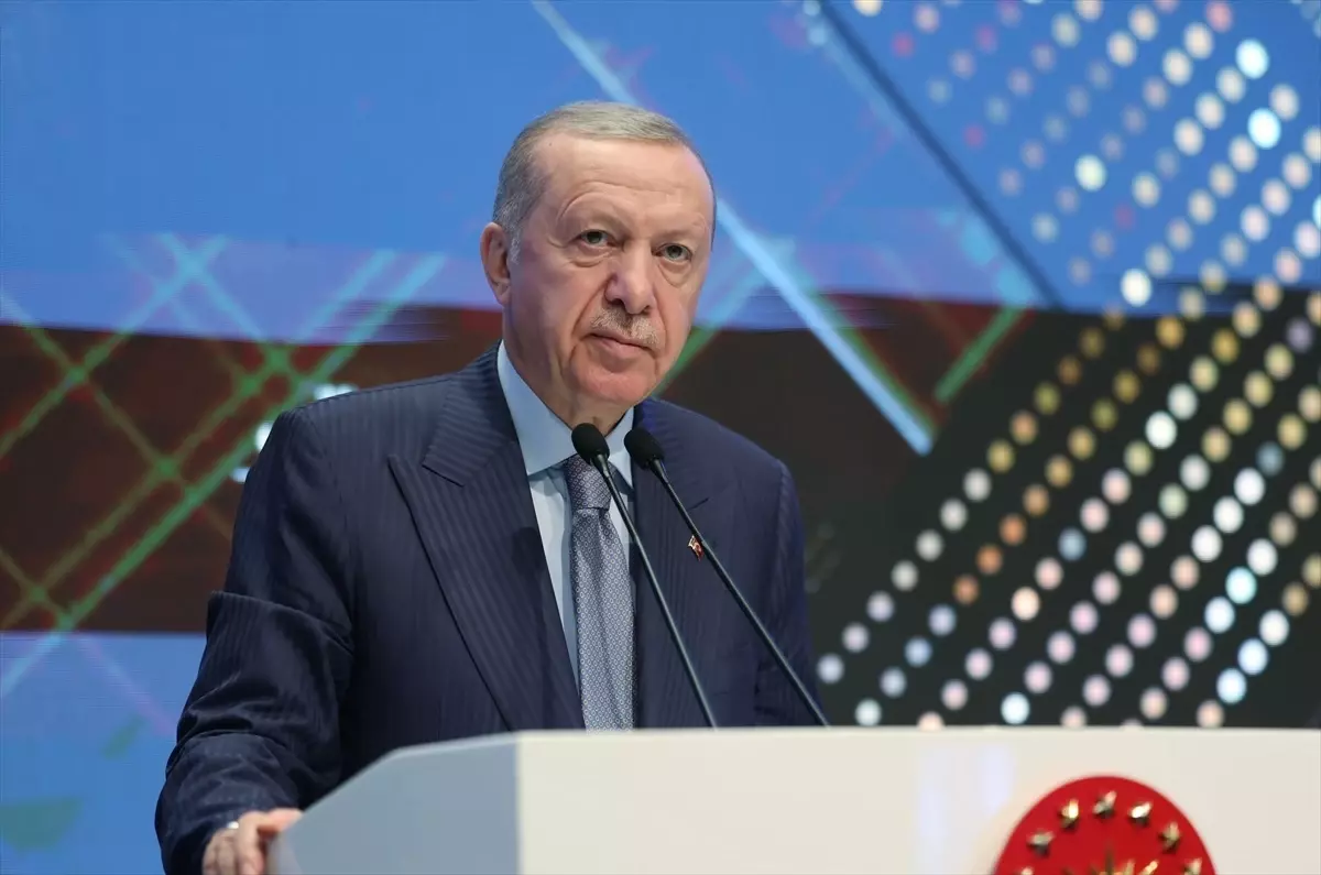 Erdoğan\'dan DEİK\'e 40. Yıl Kutlaması