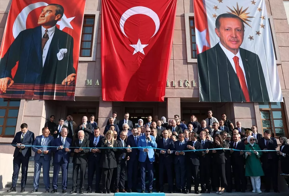 Cumhurbaşkanı Erdoğan, Malatya\'da yapımı tamamlanan yeni valilik binasının açılış törenine katıldı