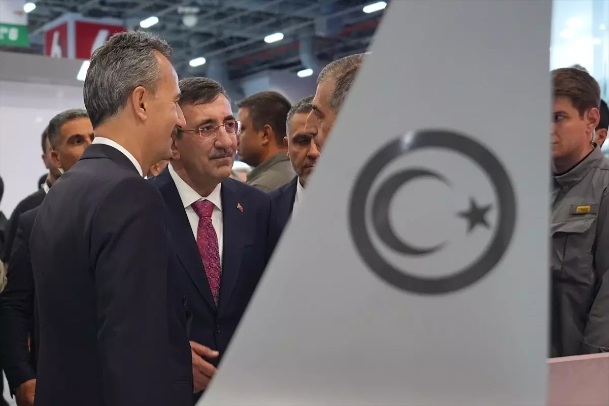 Cumhurbaşkanı Yardımcısı Yılmaz\'dan IDEF 2025\'e ziyaret Açıklaması