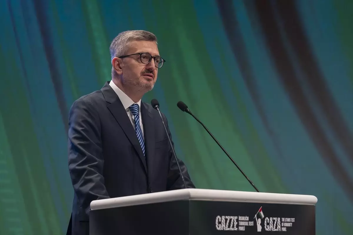 Cumhurbaşkanlığı İletişim Başkanı Duran "Gazze: İnsanlığın Turnusol Testi Paneli"nde konuştu Açıklaması