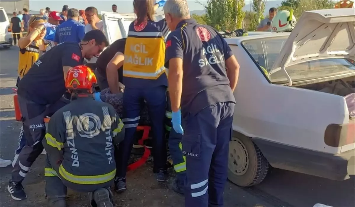Denizli\'de feci kaza! 1 ölü, 5 yaralı