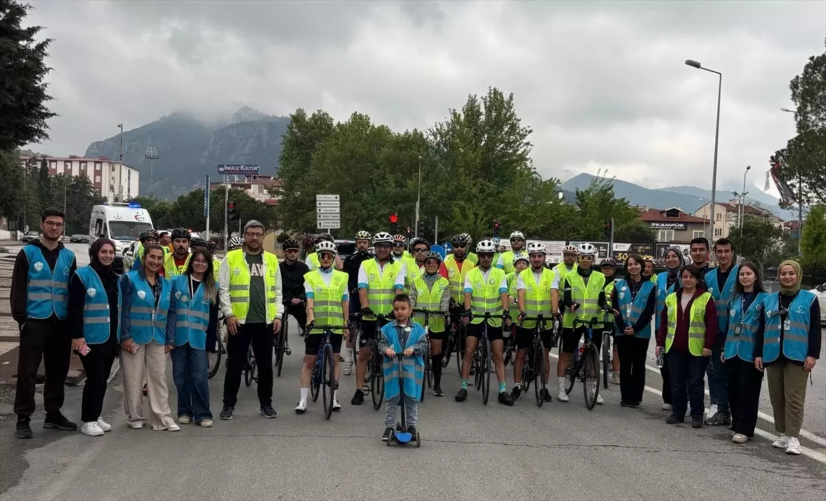 Denizli\'de Sağlıklı Yaşam İçin Bisiklet Turu