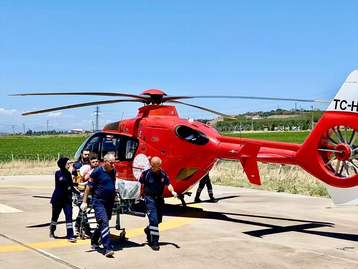 Lice\'de Tendonu Kesilen Hasta Helikopterle Taşındı