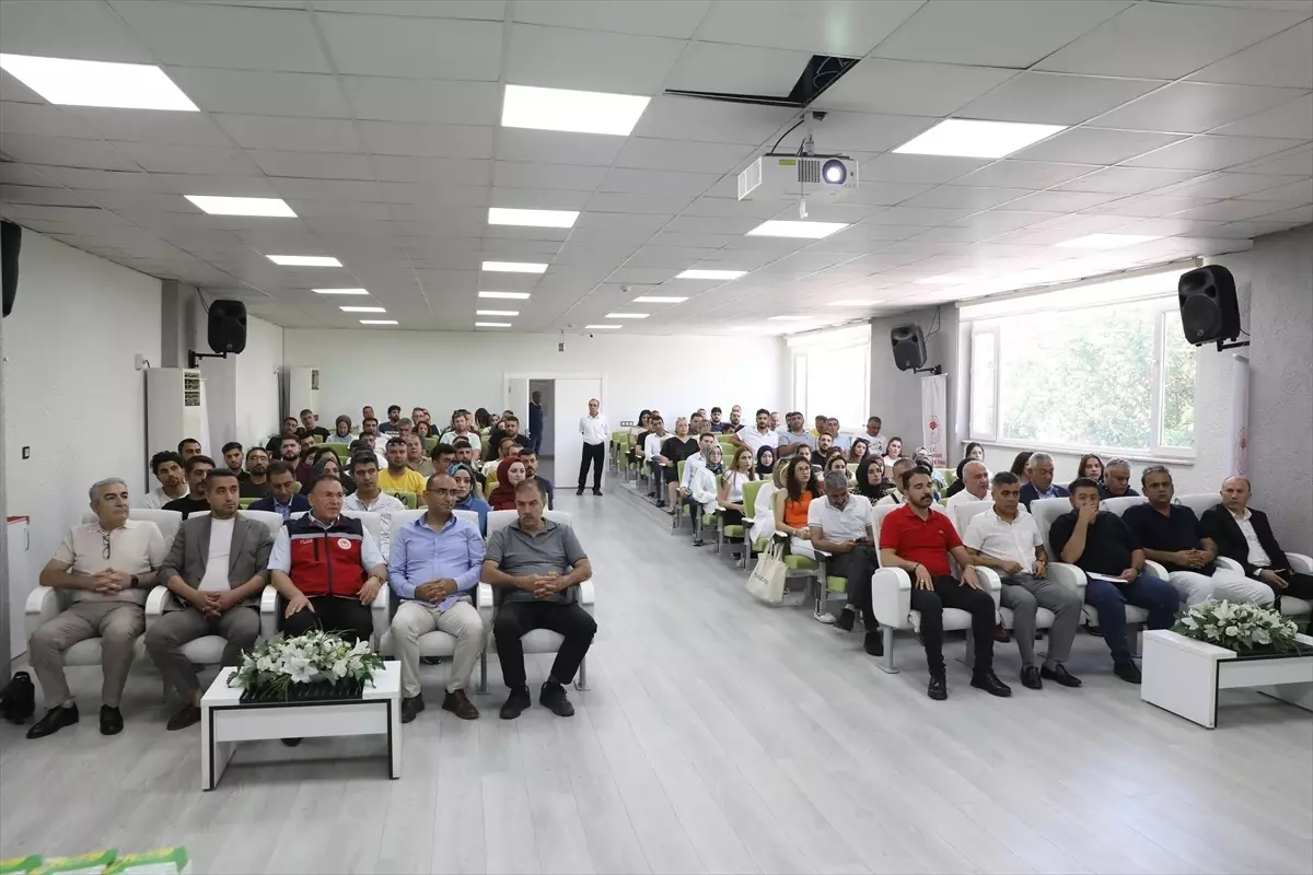 Diyarbakır\'da Genel Tarım Sayımı Eğitimi Düzenlendi