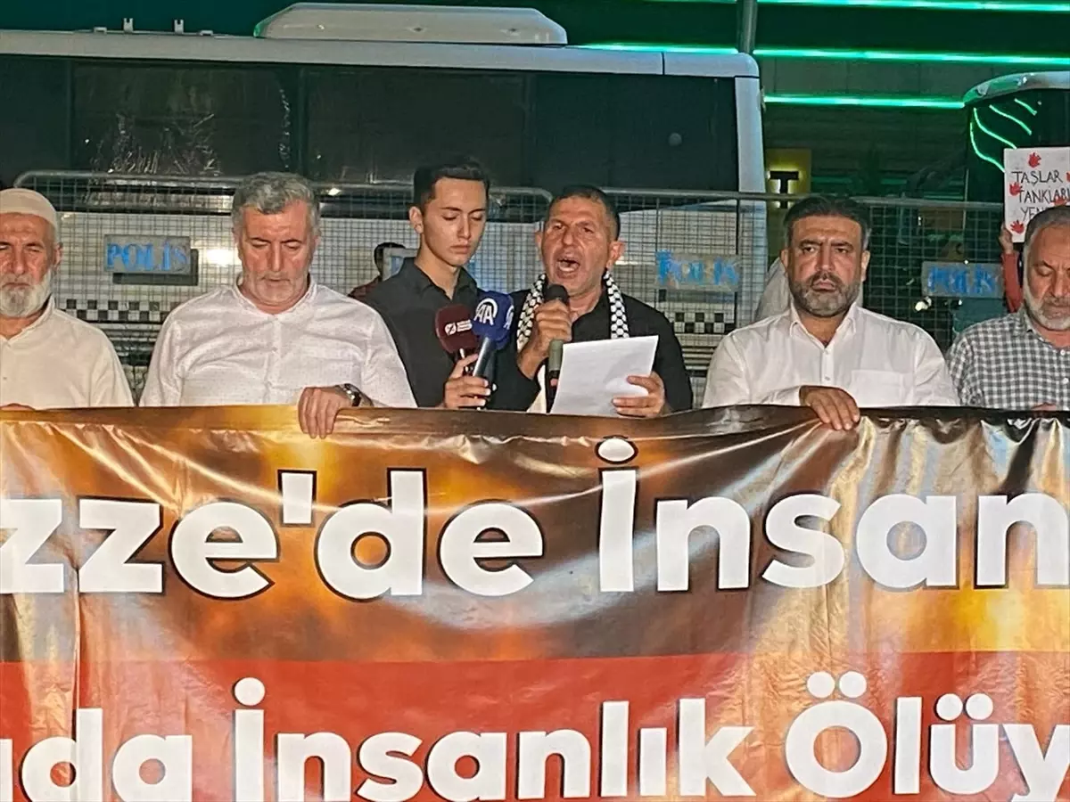 Diyarbakır\'da Gazze İçin Protesto