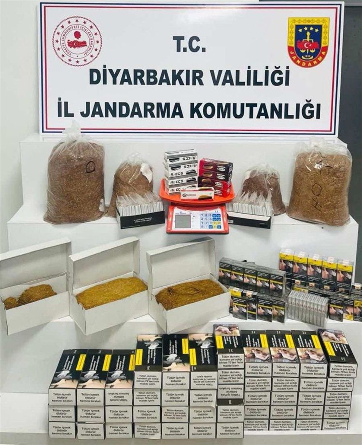 Diyarbakır\'da Kaçakçılık Operasyonu