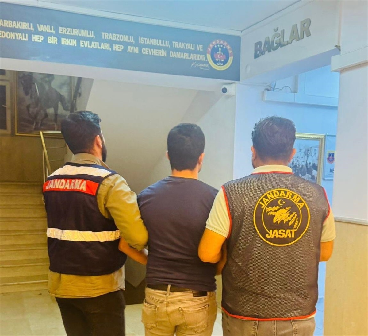 Diyarbakır\'da Kasten Öldürme Suçundan Şüpheli Tutuklandı
