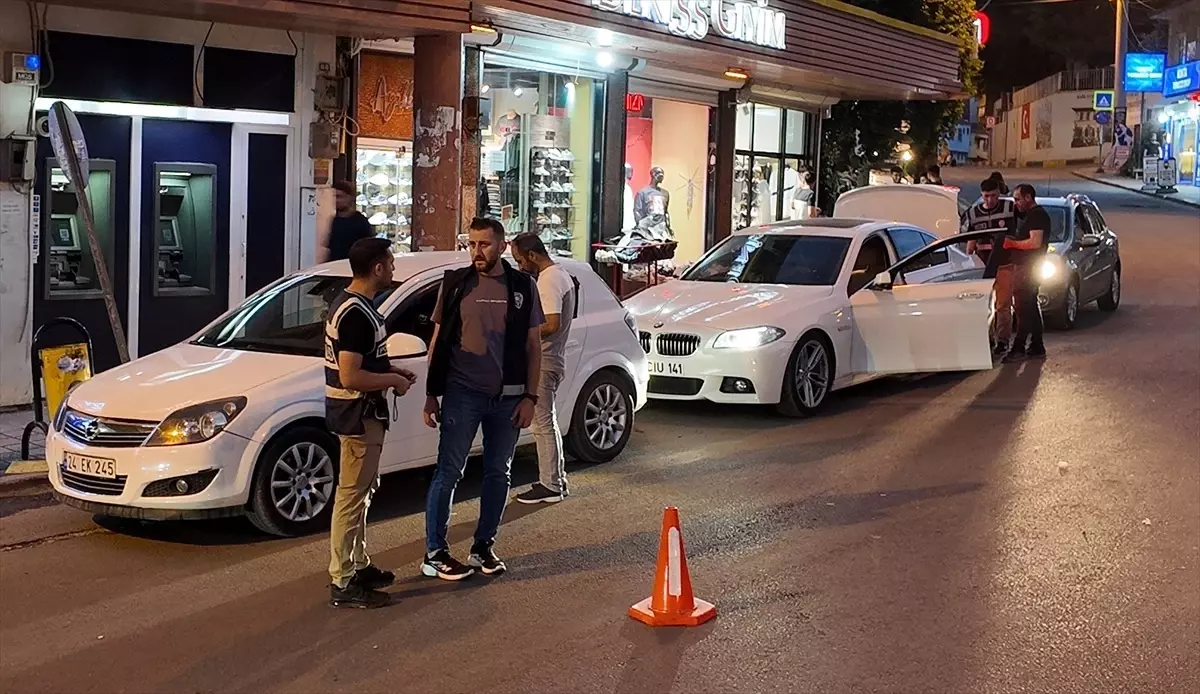 Diyarbakır\'da Uyuşturucu Operasyonu