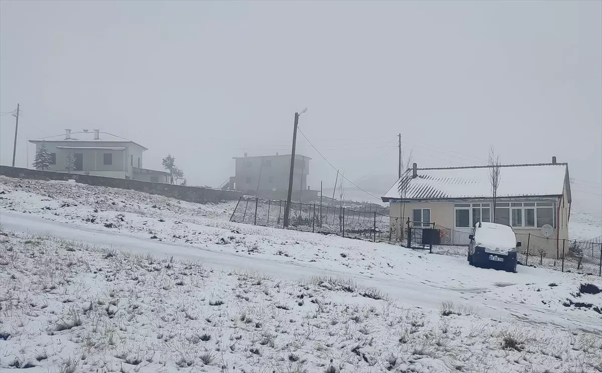 Yüksek Kesimlerde Kar Yağışı