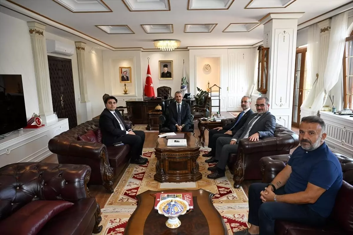 Hakan Kazancı\'dan Edirne Valisi\'ne Ziyaret