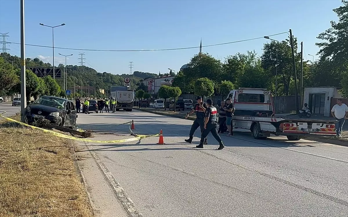 Düzce\'de Kaza: 8 Yaşındaki Çocuk Hayatını Kaybetti