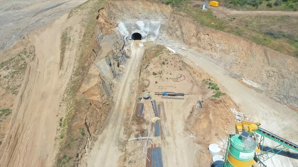 Edirne\'de Çömlekköy Barajı İnşaatı Devam Ediyor