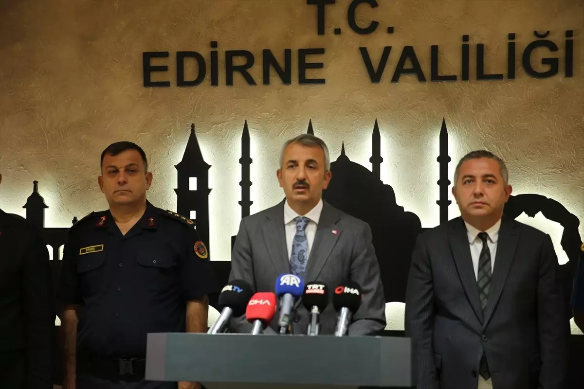 Edirne\'de 243 Terörist Yakalandı