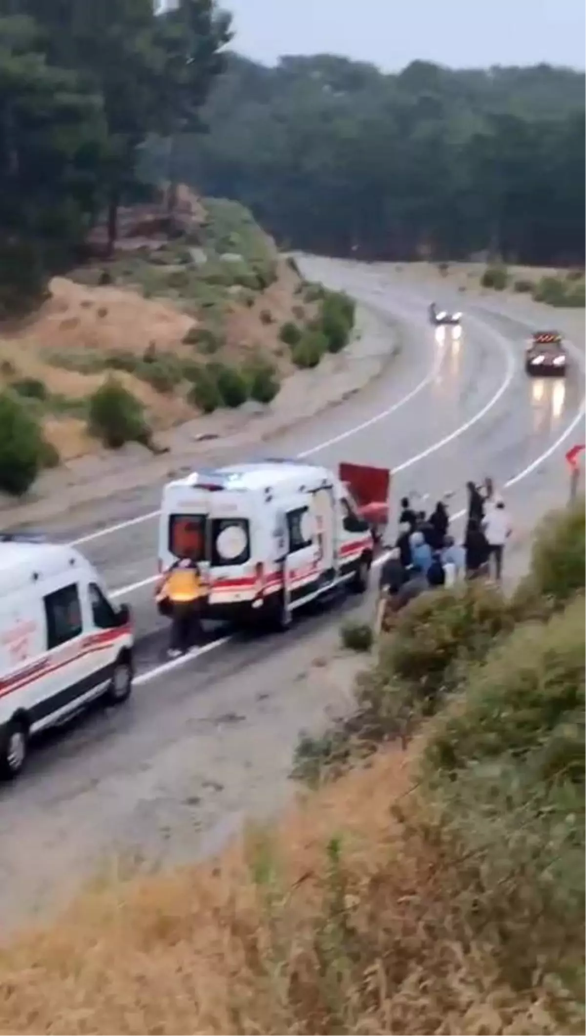 Edremit\'te Yağıştan Kaynaklı Trafik Kazası