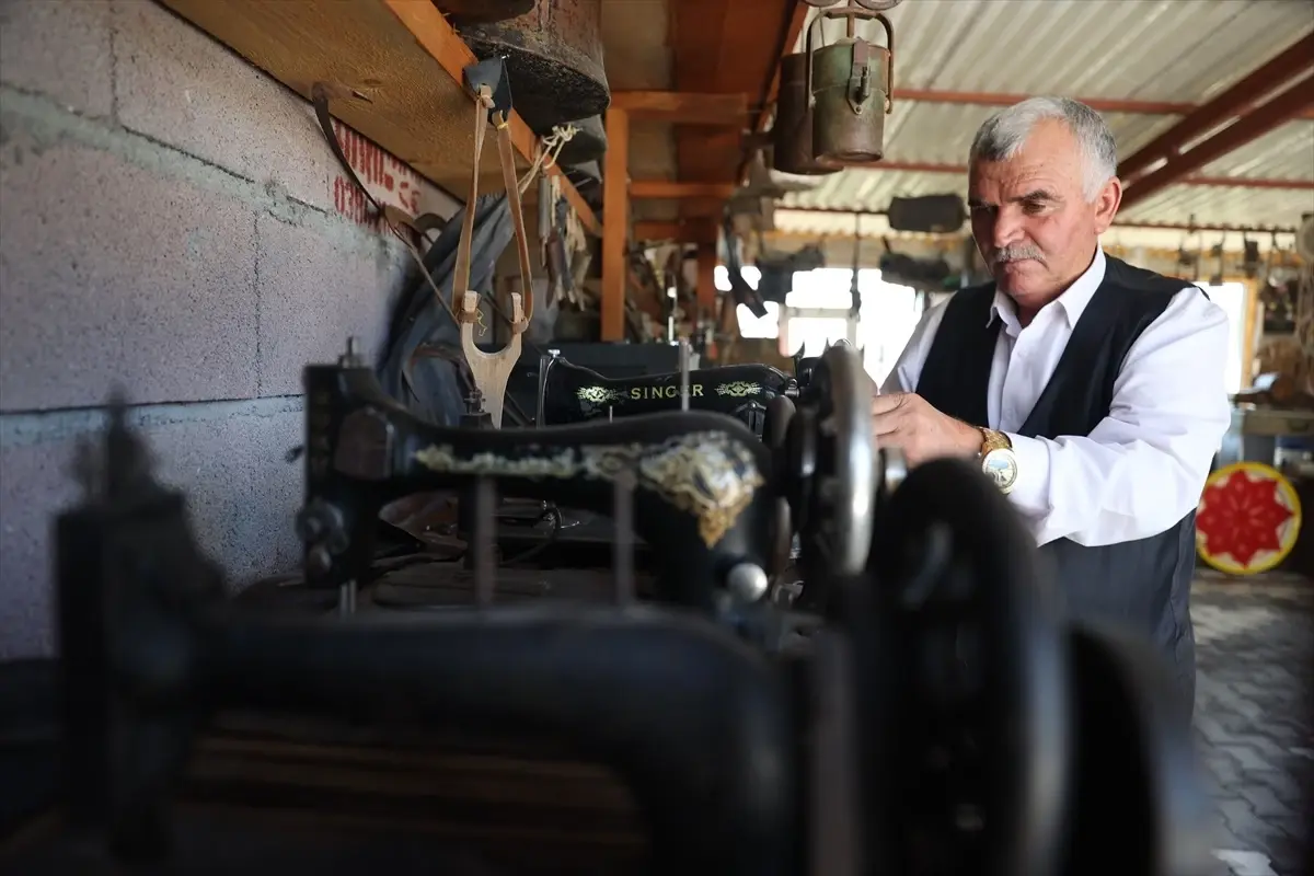 Nostaljik Müze Evi: Bilal Kambur\'un Antika Koleksiyonu