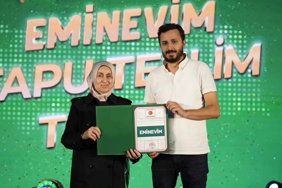Eminevim Tapu Teslim Töreni Gerçekleştirdi
