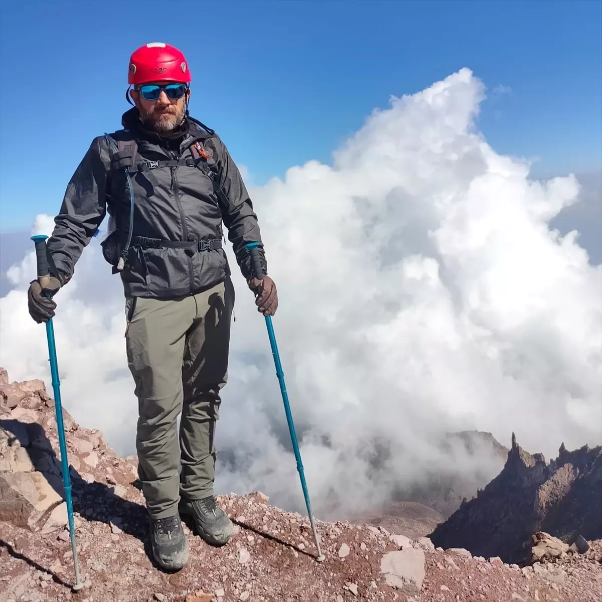 Erciyes\'te Zirve Tırmanışı Gerçekleşti