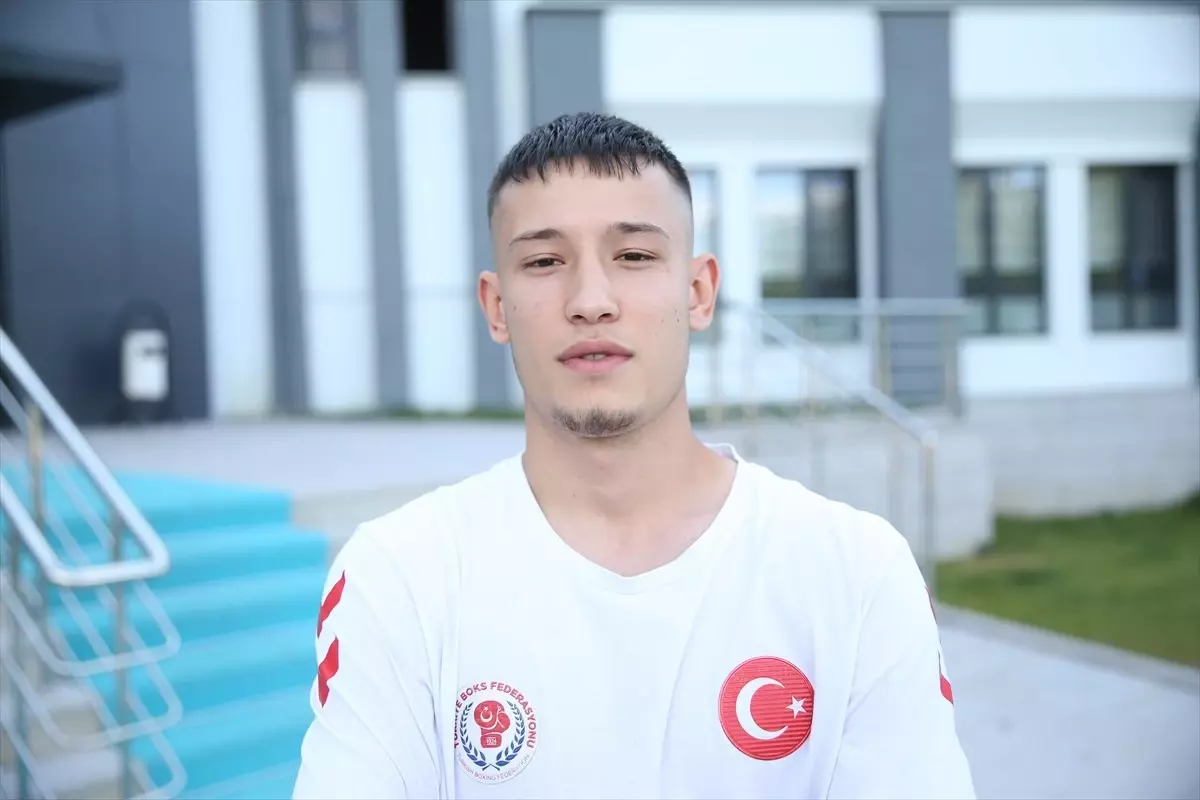 Boks Milli Takımı Gürcistan\'a Gitti
