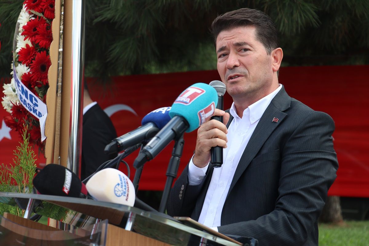 Ertuğrul Fırkateyni\'nde şehit olan 71 Trabzonlu asker anısına yaptırılan anıt açıldı
