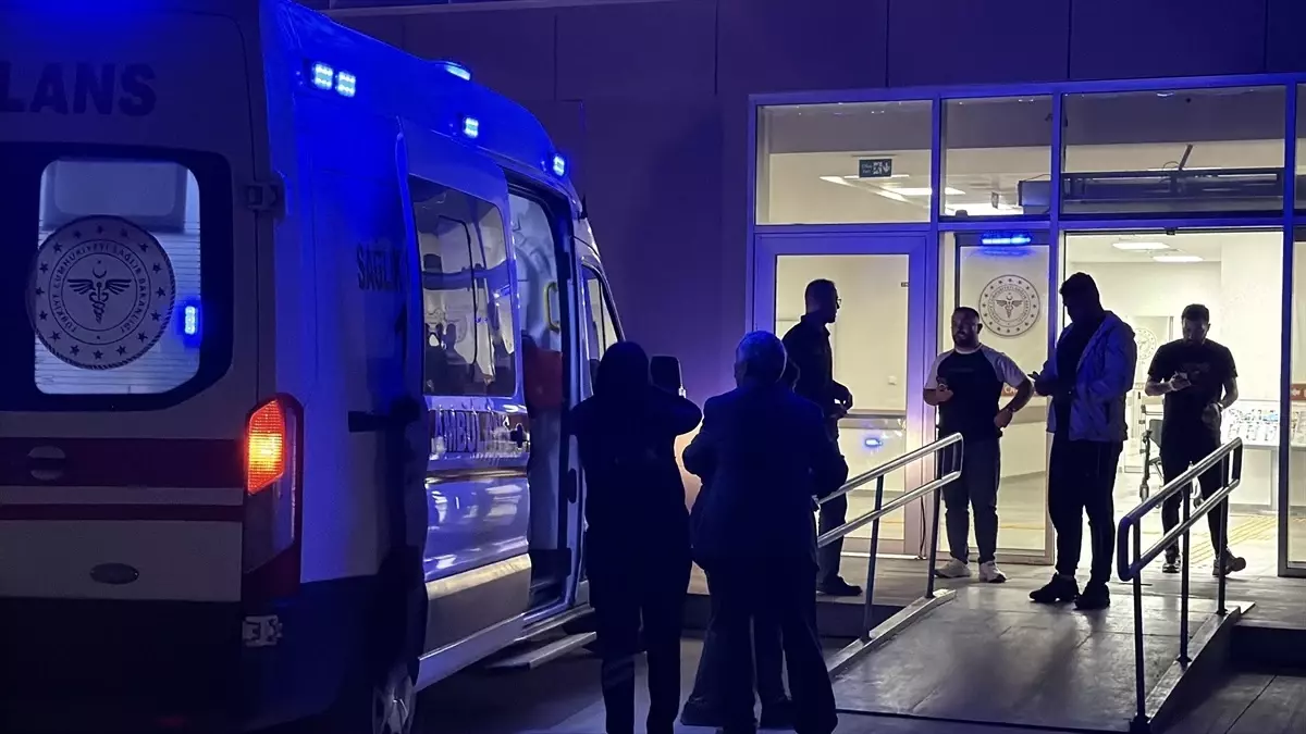 Düğünde Gıda Zehirlenmesi: 106 Kişi Hastaneye Kaldırıldı