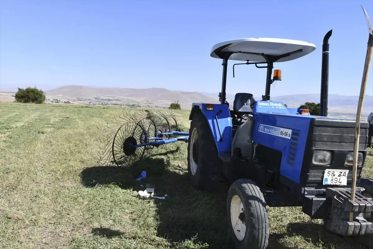 Traktör Kazasında 5 Yaşındaki Çocuk Hayatını Kaybetti