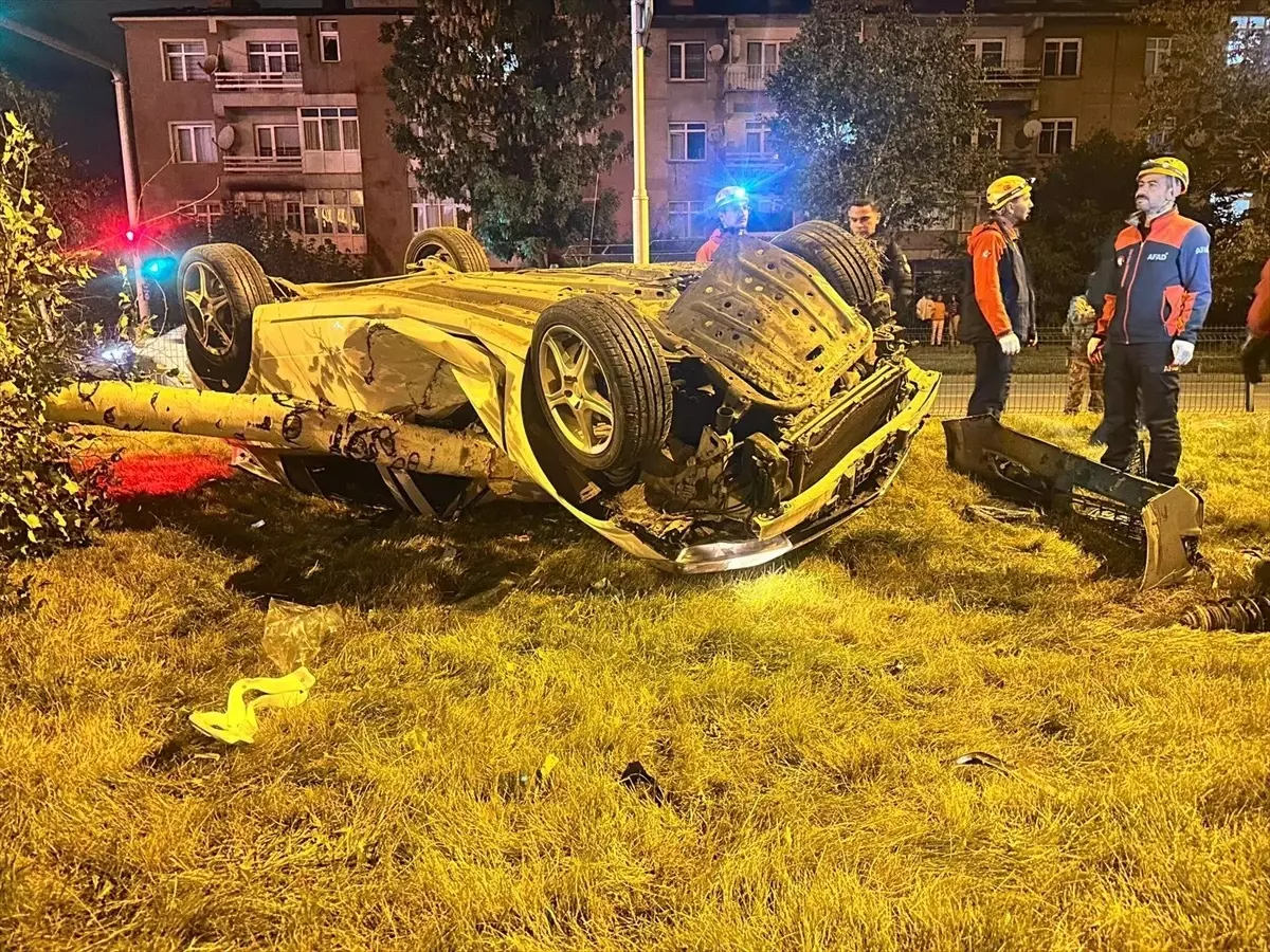 Erzurum\'da Trafik Kazası: 4 Yaralı