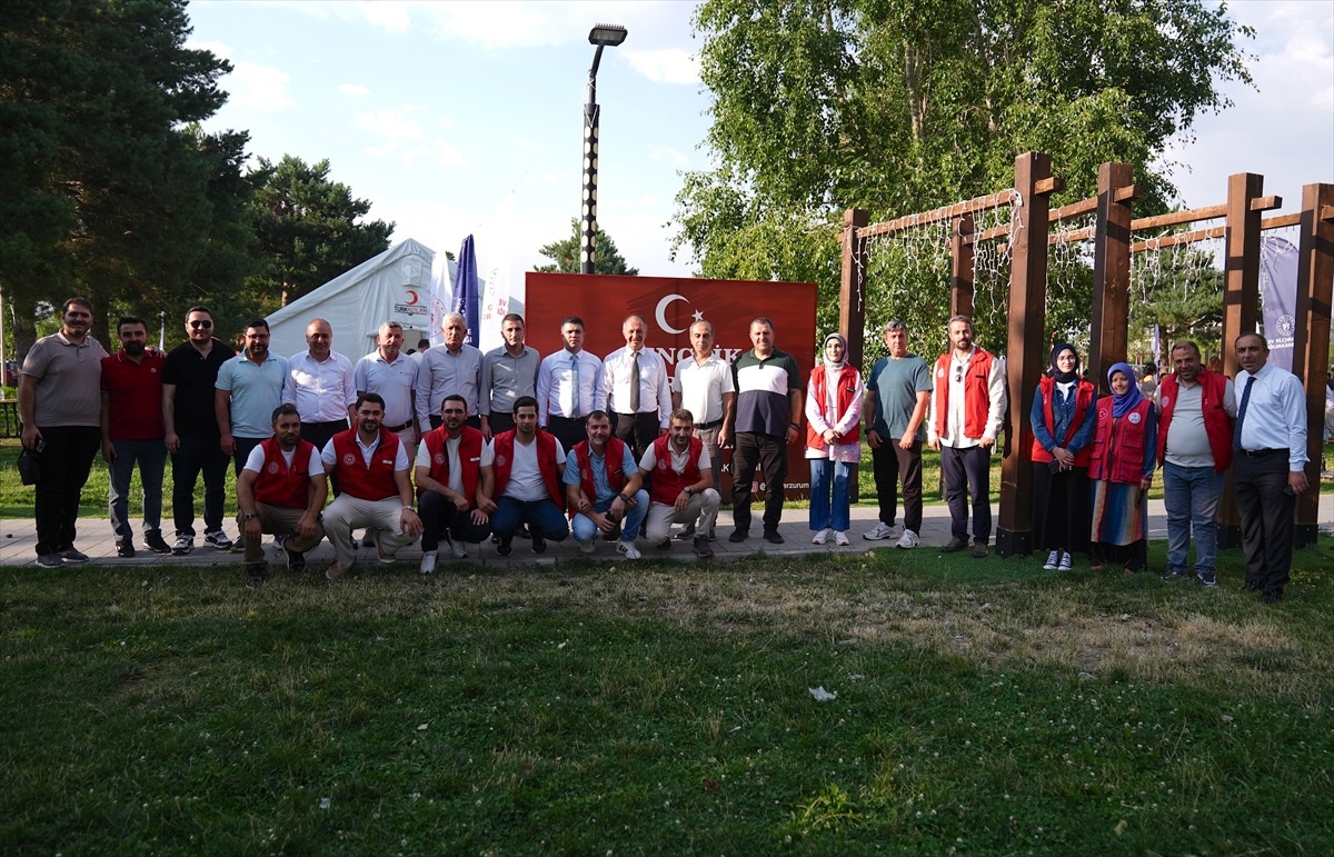 Erzurum\'da Çadır Gençlik Merkezi Açıldı