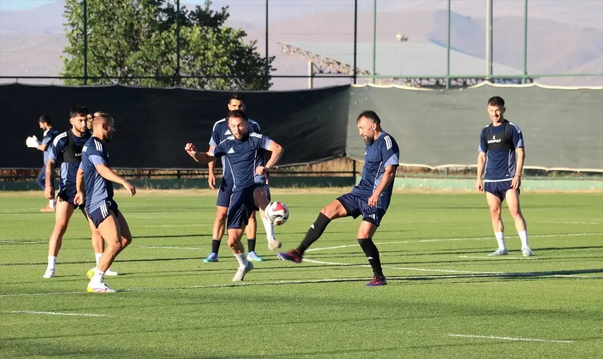 Özbalta: Her Maç 3 Puan Değeri Taşıyor