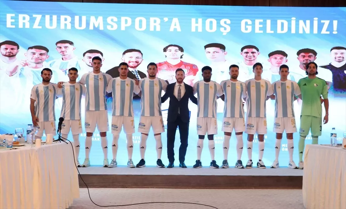 Erzurumspor FK, Sivasspor\'u Kardeş Takım Olarak Görüyor
