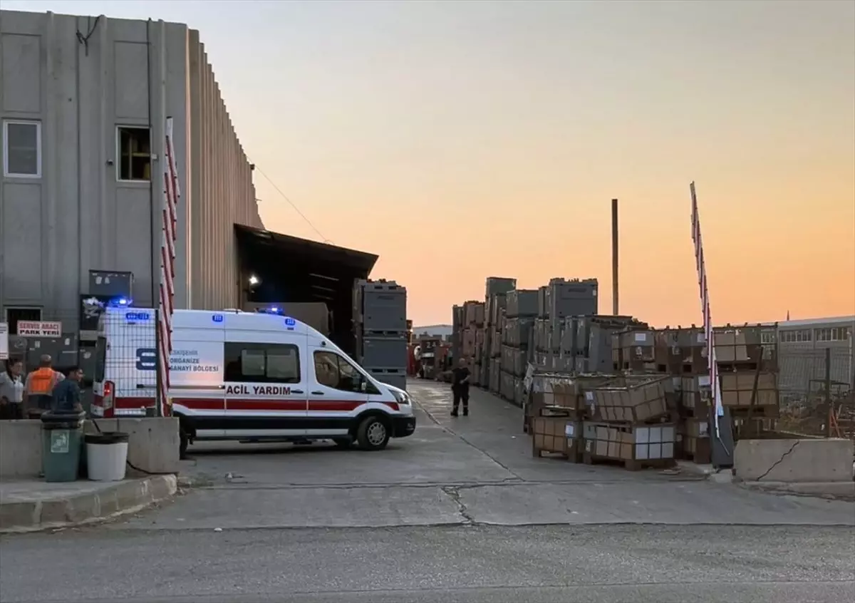 Fabrikada İş Kazası: Bir İşçi Hayatını Kaybetti