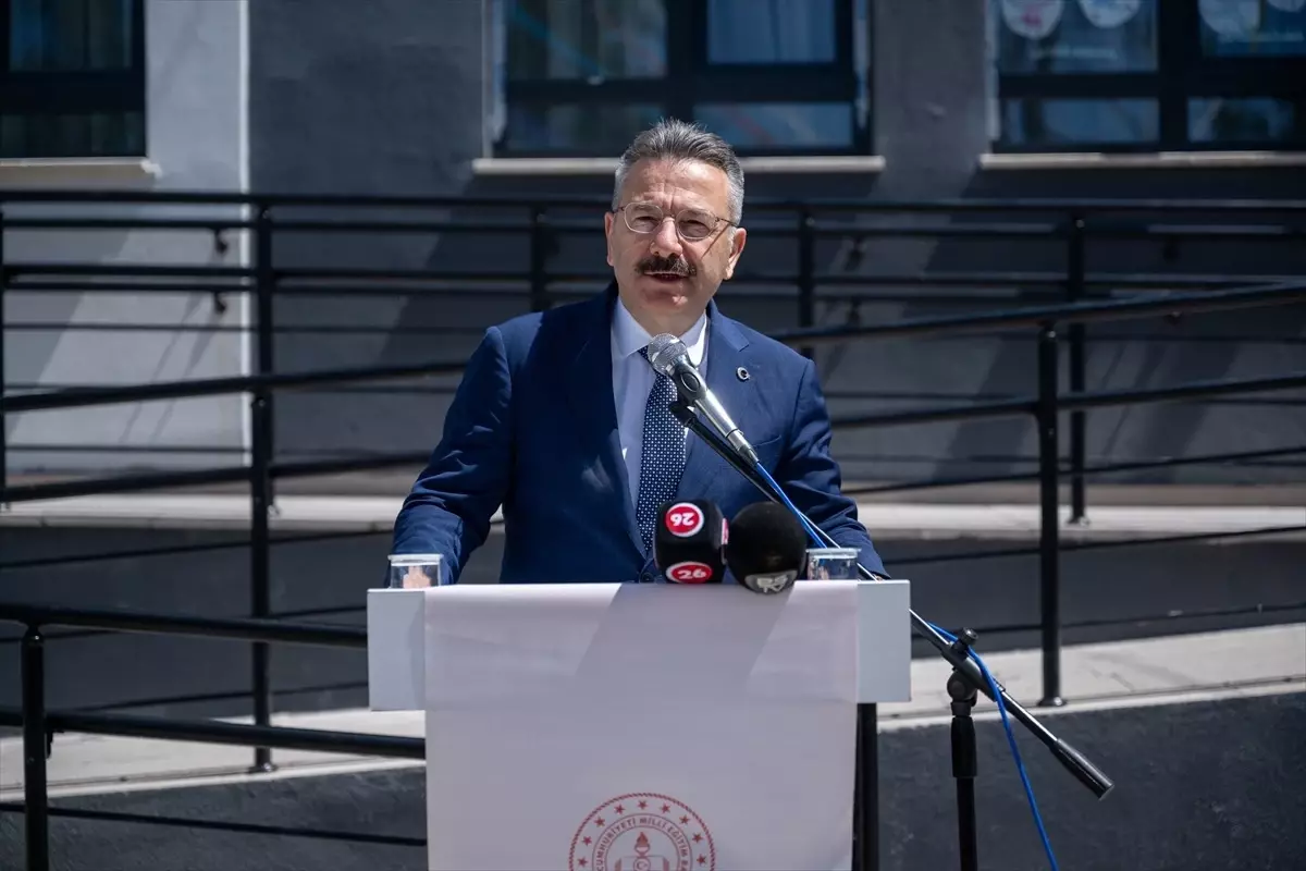 Gündüzler İlkokulu ve Ortaokulu Açıldı