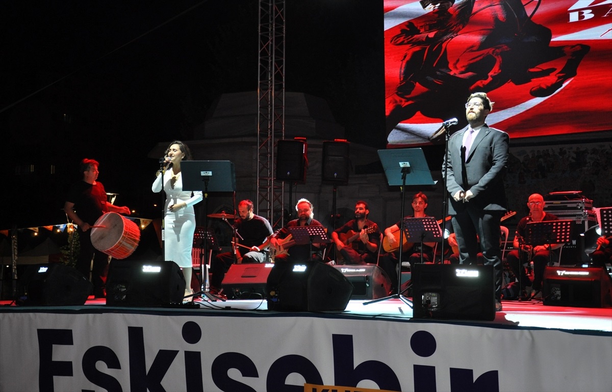 Eskişehir\'de Zafer Bayramı Konseri