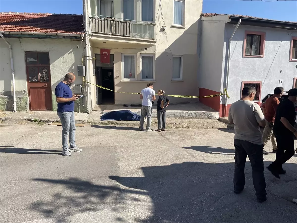 Odunpazarı\'nda Yalnız Yaşayan Adam Ölü Bulundu