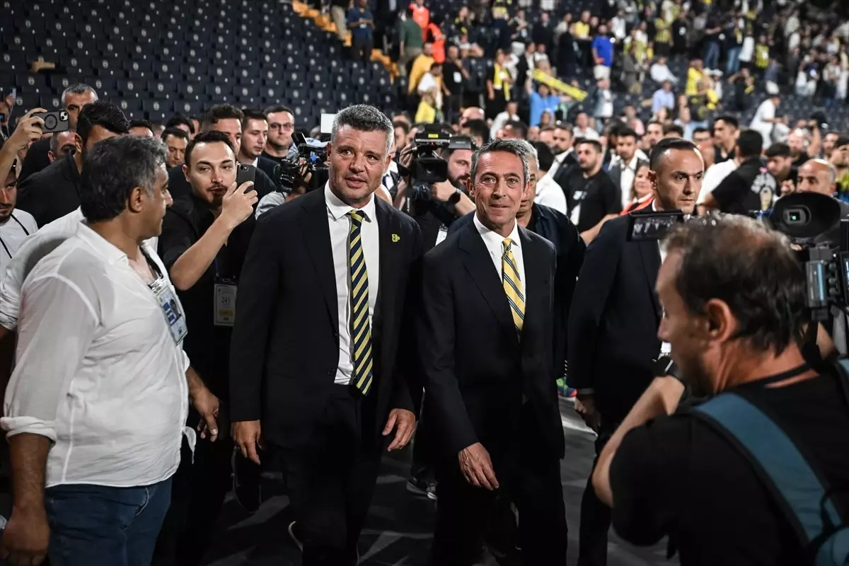 Fenerbahçe\'nin Yeni Başkanı Sadettin Saran