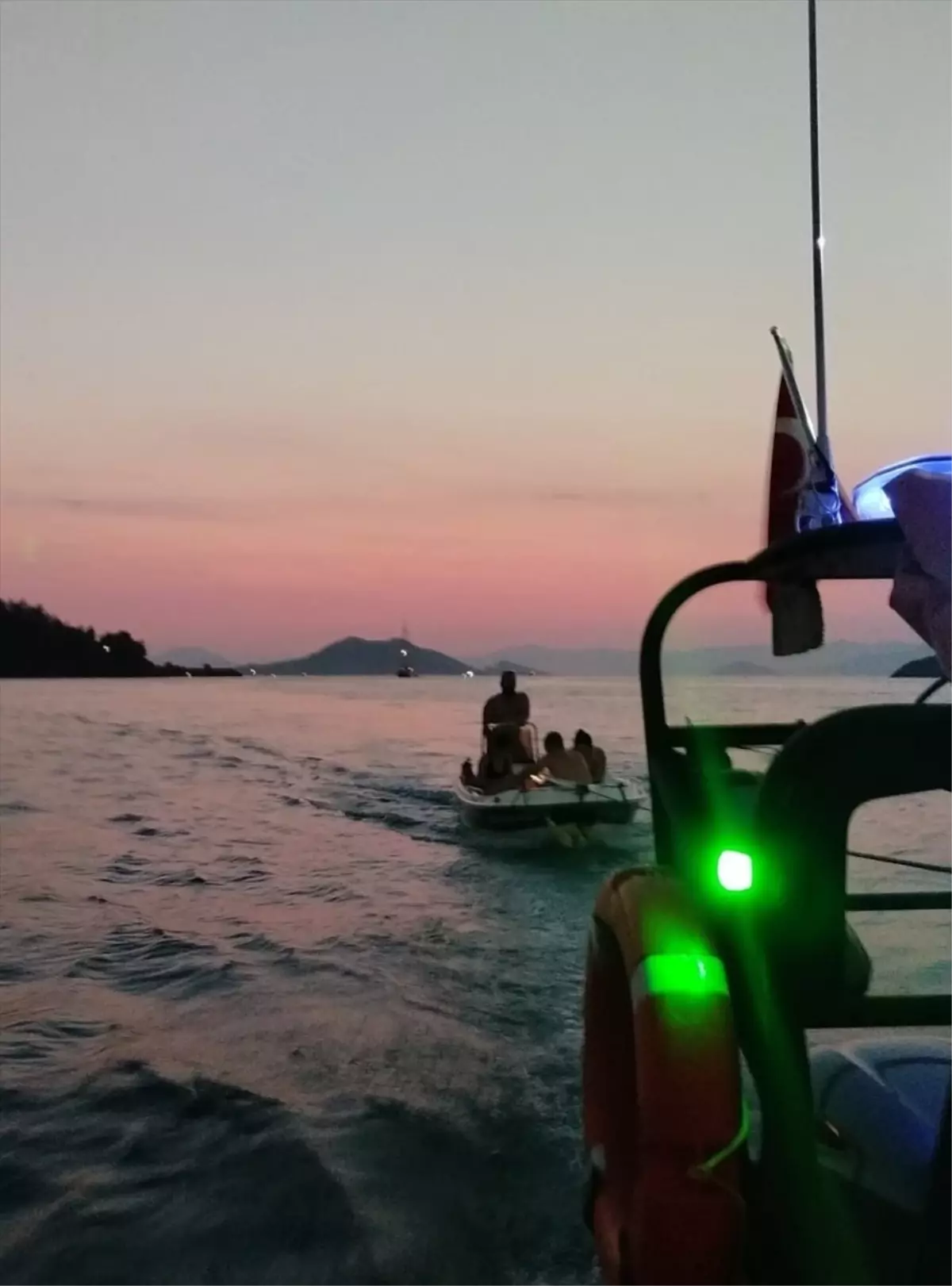 Fethiye açıklarında teknedeki 4 kişi kurtarıldı